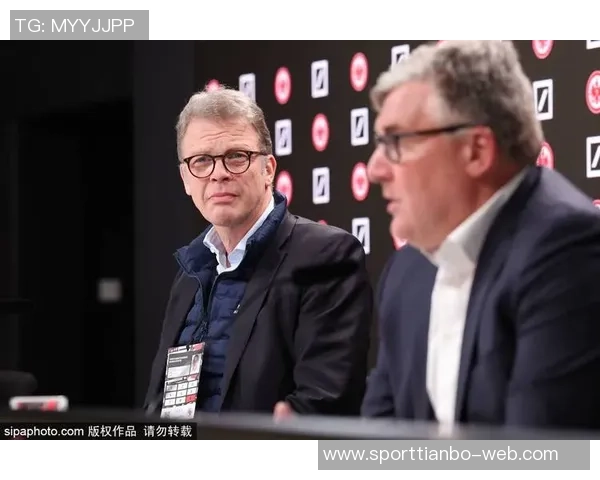 法兰克福即将任命艾伯特里拉为新主帅协议接近达成 法兰克福即将任命艾伯特里拉为新主帅协议接近达成
