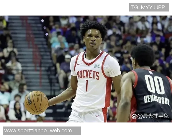 阿里纳斯称赞火箭队身高优势如同奥运中国男篮每位球员均超两米一 阿里纳斯称赞火箭队身高优势如同奥运中国男篮每位球员均超两米一