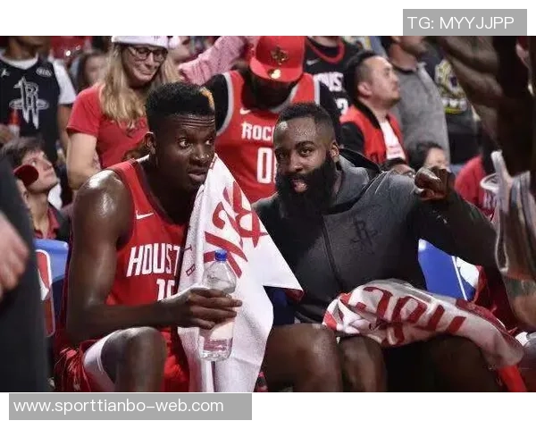 火箭队史第三次三人赛季场均得分18能否打破未夺冠的宿命